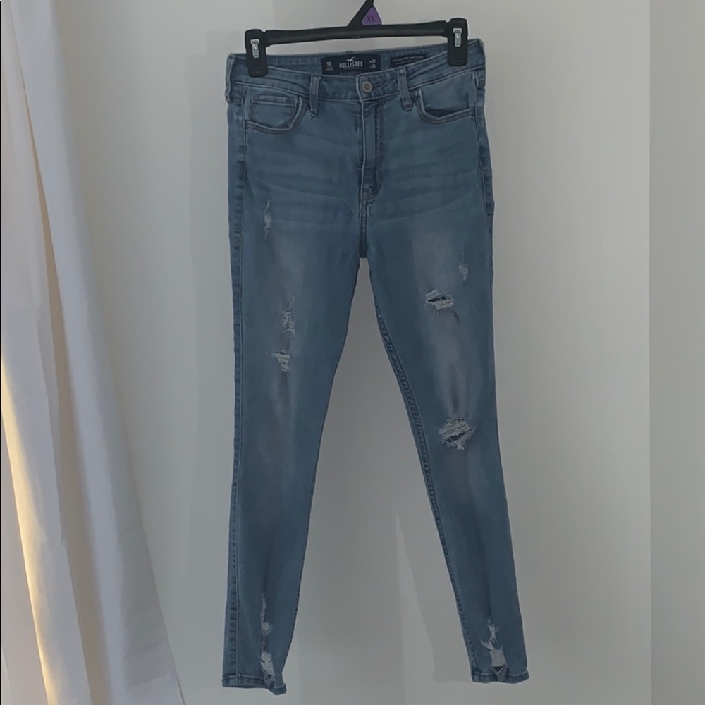 Women’s Hollister skinny jeans